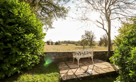 River Windrush Valley Cottage 0