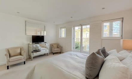 Notting Hill Jewel 5