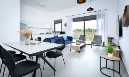 Accents of Royal Blue 5