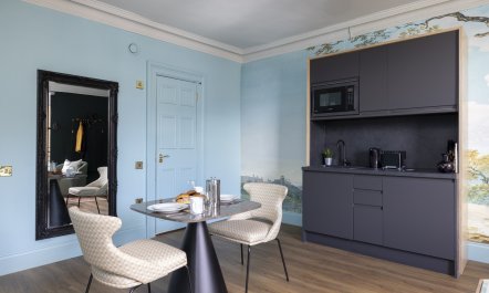 Castle Street Cool 4