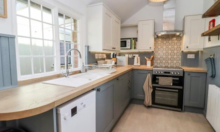 Victorian Designed 4