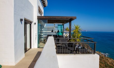 Going Down to the Sea 0