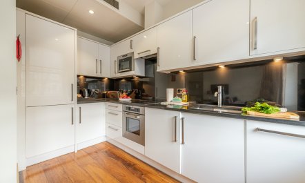 Knightsbridge Living 0