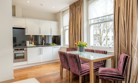 Knightsbridge Living 5