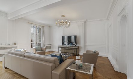 The Parisian Belle 3