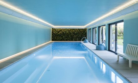 Acacias on the Lake 6