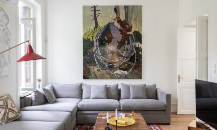 Ecru Elegance 1