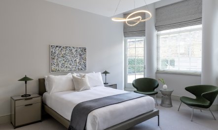 Bentinck Platinum Suite I 6