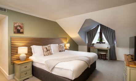 Kensington Hideout 5