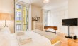 A Chic Delight 7