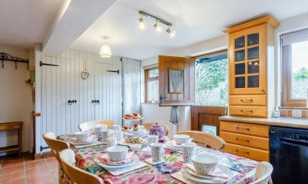 3 Bed in Combe Martin 2