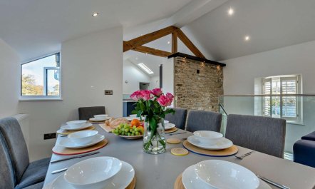 4 Bed in Llandovery 9