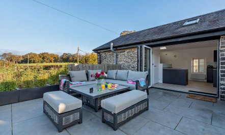 4 Bed in Llandovery 3