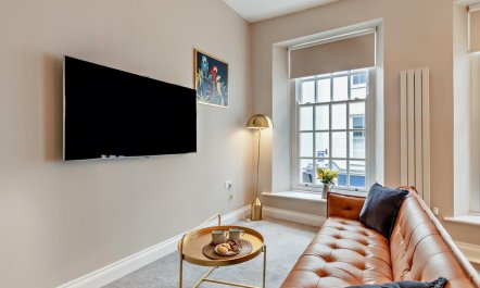1 Bed in Tenby 6
