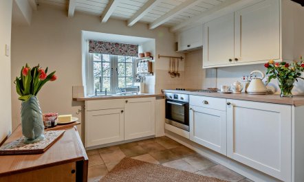 2 Bed in Buxton 2