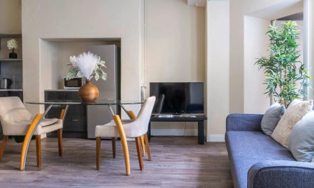 Knightsbridge Grace 3