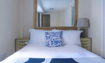 Knightsbridge Grace 7