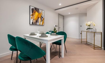 Regent's Paradise 5