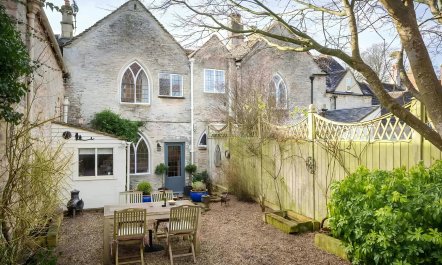 The Castellated Cottage 0