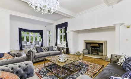 Surrey Hills Manor 5