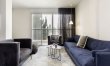 Booking in the Boulevard 2