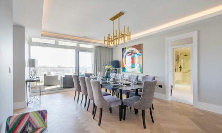 The Regent's Jewel 3