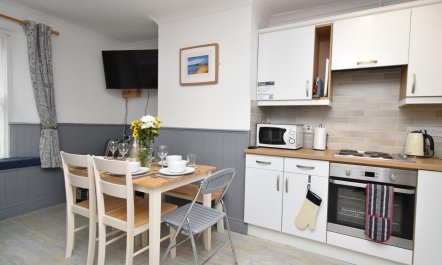 3 Bed in Tenby 5