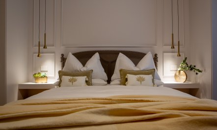 Lake Como Hideaway 6