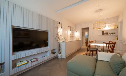 Lake Como Hideaway 2