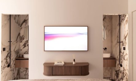 Love in the Moment 5