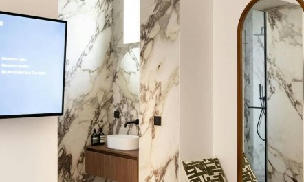 Love in the Moment 6