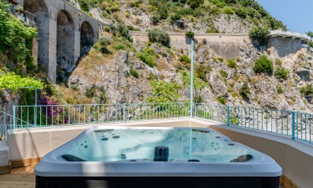 Amalfi Serenity 4