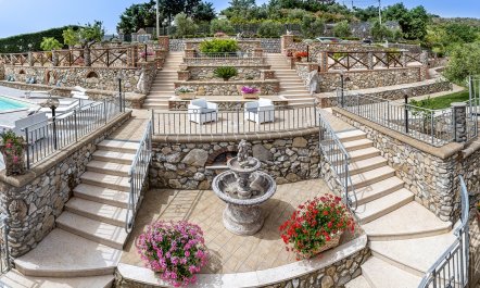 The Amalfi Coast Retreat 3