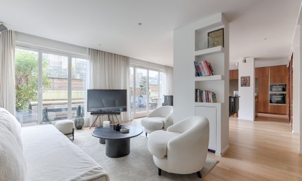 The Parisian Architect