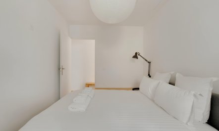 Parisian Courtyard 8