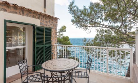 A Sign of Sunshine 1