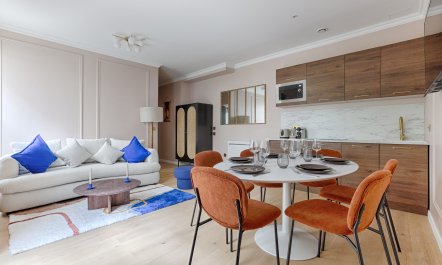 L'Appartement Rouge 2