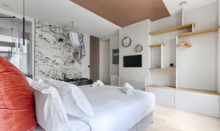 L'Appartement Rouge 7