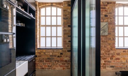 Cobblestones & Glass 7