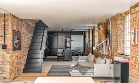 Cobblestones & Glass 4