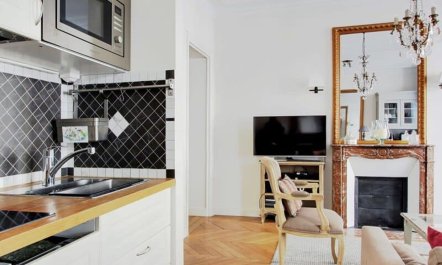 The Parisian Market 1