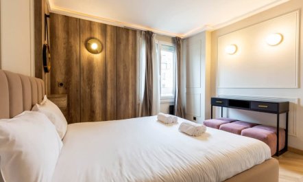 Coffee & Croissant 7