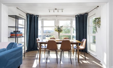 Exploring Edinburgh 1