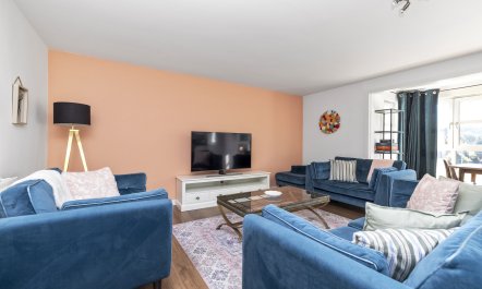 Exploring Edinburgh 5