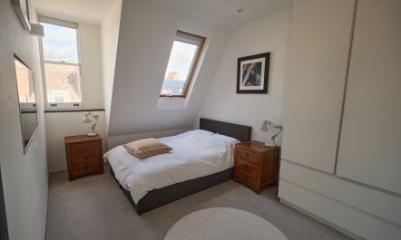 Penthouse in the Capital 9