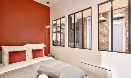 Terracotta & Black 5