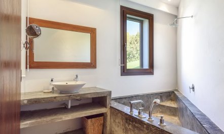 The Sunbird's Song 8