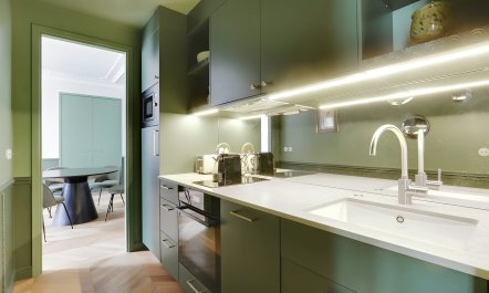 Sophisticated City 7