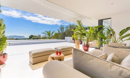 On the Blue Horizon 4