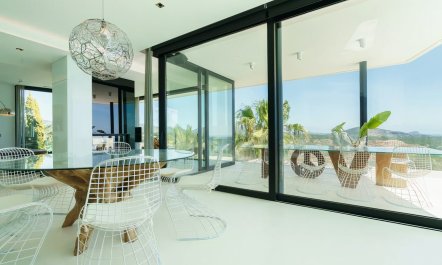 The Balearic Breeze 7